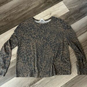 Time and Tru Brown Leopard Print Sweater